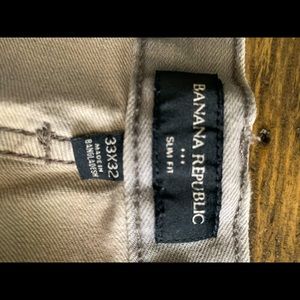 Banana republic gently used light grey jeans size 33x32 slim fit